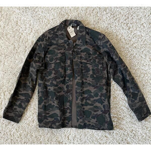 Levi's Camouflage Button-Up Jacket Size Small NWT